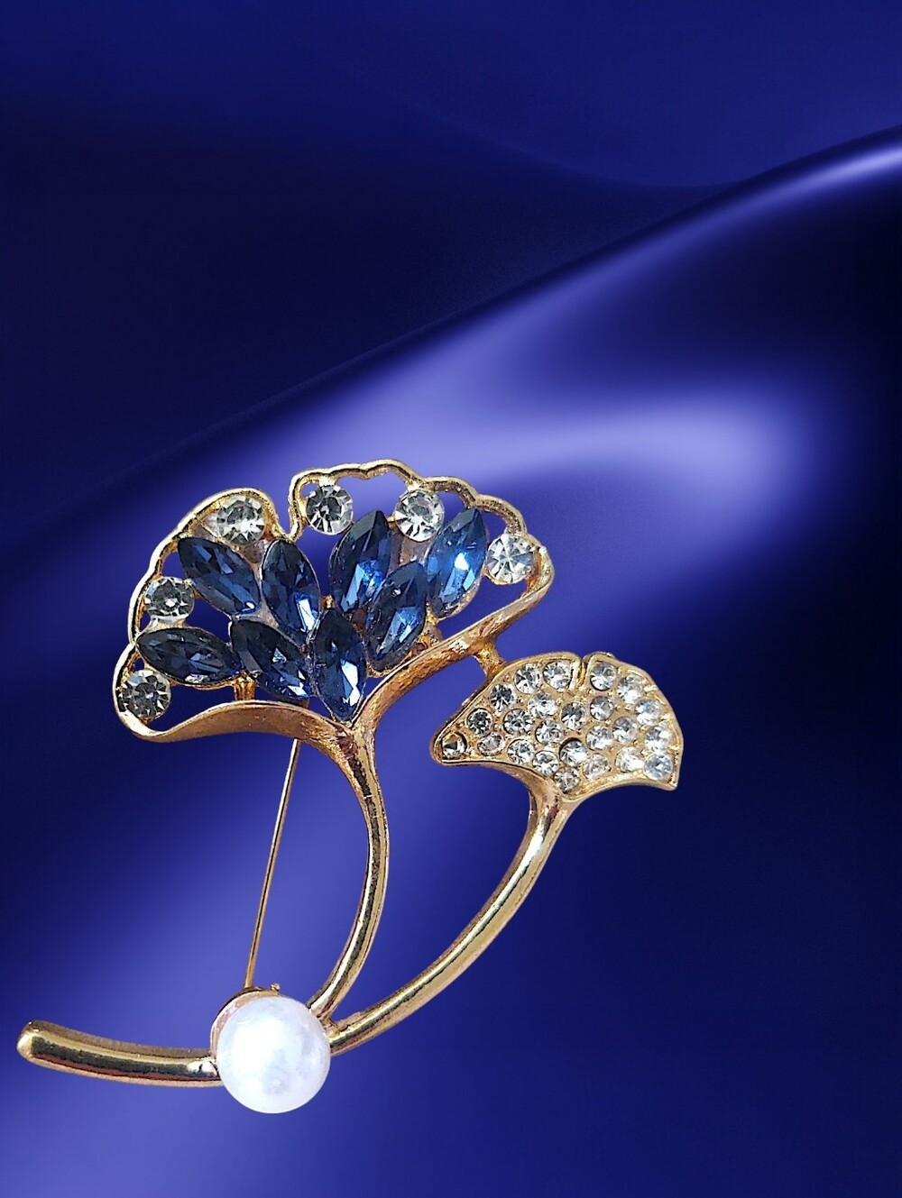 Blue Crystal Floral Brooch